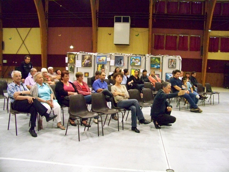 Le public du vendredi 11 juin 2010.jpg