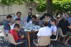 Repas artistes et b  n  voles  2 