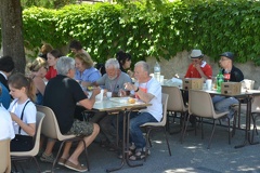Repas artistes et b  n  voles  3 