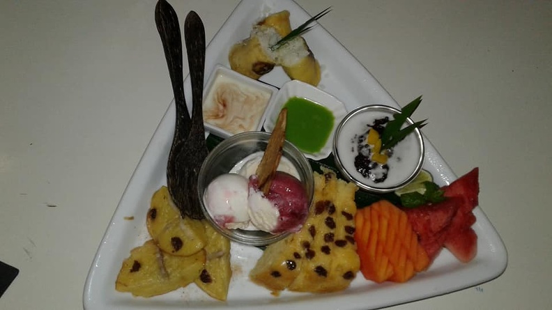 Rijsttafel set menu.jpg